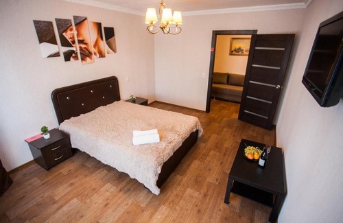 Patrusheva Apartment | Discover 78А улица Пермякова: Guest Rated at 8/10
