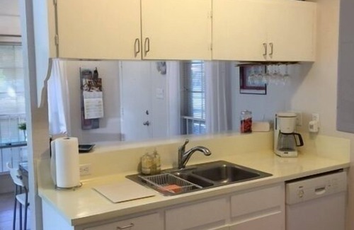 South Lamar House | Discover 78704: Heart of South Austin with Pool & View