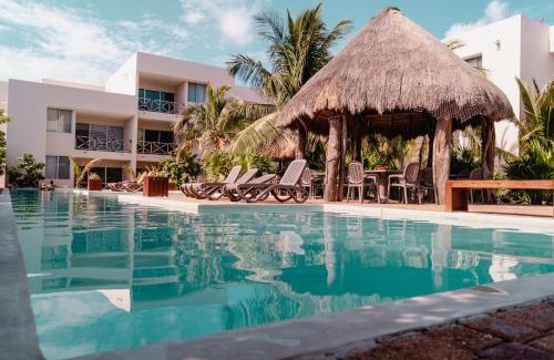 Progreso Municipality Apartment | 78796 Cozy unit by the Pool, Fiber Optic, 70m to Ocean