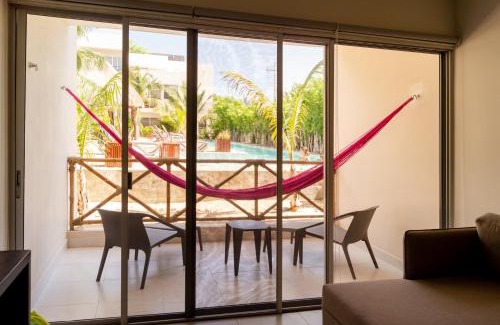 Progreso Municipality Apartment | 78796 Cozy unit by the Pool, Fiber Optic, 70m to Ocean