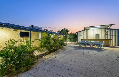 Exmouth House | 79 Nimitz Street - Family-Friendly with Pool & Pets Welcome