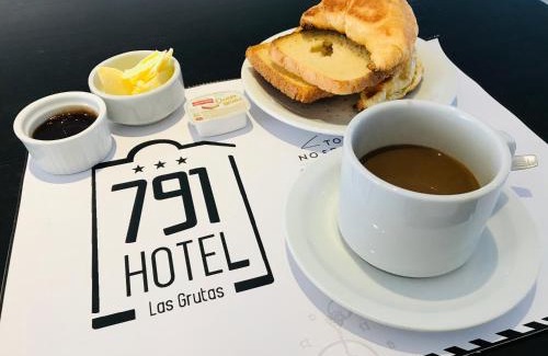 Las Grutas Hotel | Pet-Friendly 791Hotel: Breakfast & Kitchen Included
