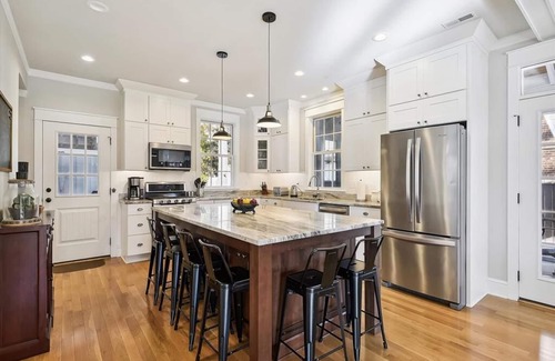 The Pines House | Spacious 7-Bedroom House Steps from the Beach with Pool