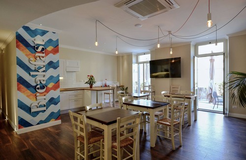 Civitavecchia House | Discover 7Bell's House: Eco-Friendly Stay with Pool Access