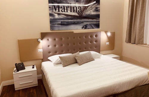 Civitavecchia House | Discover 7Bell's House: Eco-Friendly Stay with Pool Access
