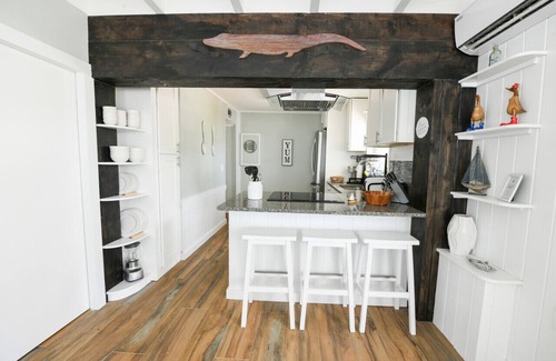 Englewood House | Spacious 7BR Retreat with Ocean Views near Englewood Beach