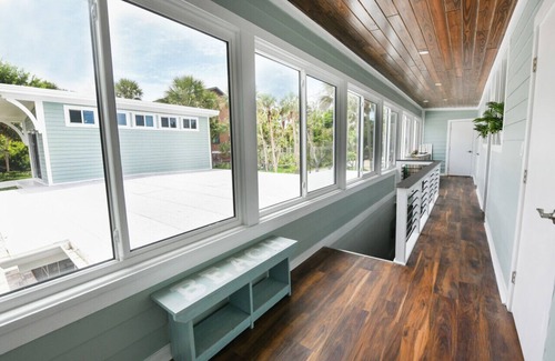 Englewood House | Spacious 7BR Retreat with Ocean Views near Englewood Beach