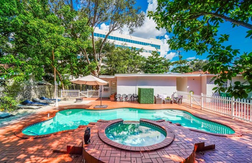 Northeast Coconut Grove House | Spacious 7BR Oasis: Pool, Hot Tub & Ocean View Retreat