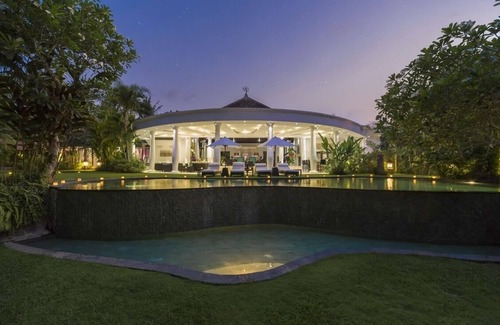 Buduk Villa | Discover a 7BR Villa in Tabanan with Private Pool!