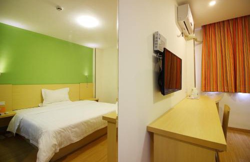 Doumen Hotel | Budget-Friendly Stay near Zhuhai Doumen District Government