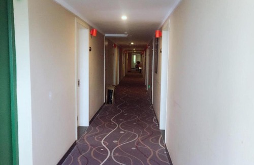 Fengjie County Hotel | Budget-Friendly 7Days Premium Chongqing Near Attractions