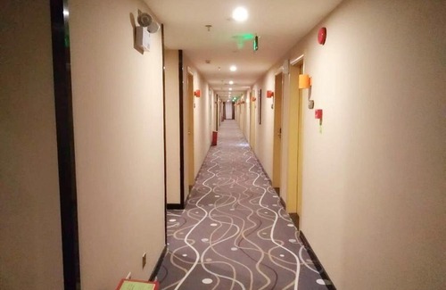 Shenzhen Hotel | Budget-Friendly Stay at 7Days Premium Shenzhen Songgang
