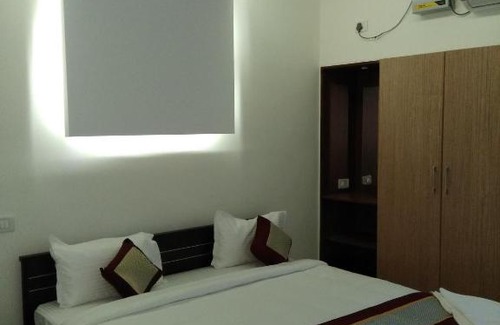 Velachery House | Comfortable 7Hills Service Apartment for Your Next Stay
