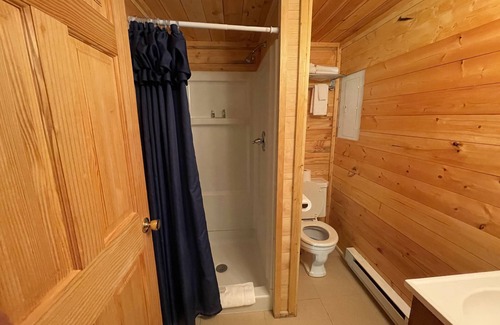 Wolf Creek House | Relax at 7r Guest Ranch: Spa, Dining & Family-Friendly Stay