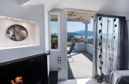 Lygia House | Oceanfront Bliss at 7th Heaven - Guest Rated 9/10