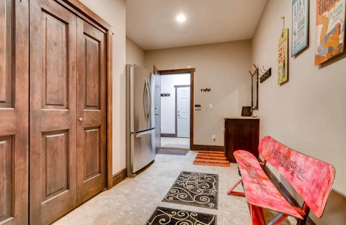 Fairplay House | Forest Private Alma Paradise: Dog-Friendly Retreat with Hot Tub
