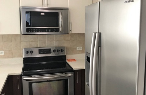 Puerto Rico Apartment | Beachfront 3BR Apartment with Pool & Spa at Jobos