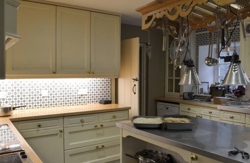 Bodmin Cottage | Large Family Retreat in Colquite, Washaway - 9.4/10 Rating