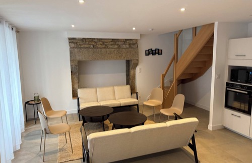 Concarneau House | 8-bedroom house(sleeps 16), near Concarneau walled town, 200m from the sea