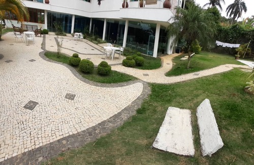 Novo Horizonte House | Modern 8 Chàcara near Juiz de Fora Airport with Spa & Pool