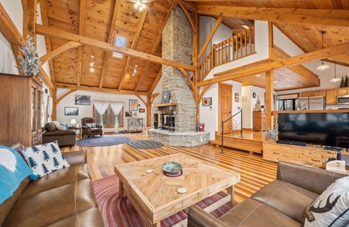 Gnaw Bone Cabin | Discover Your Private Escape in Brown County's Nature