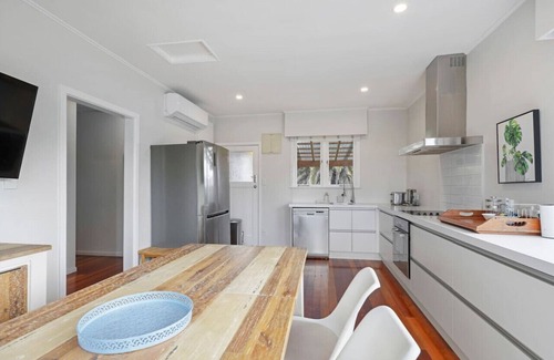 Eastern Beach House | Beachfront Oasis with Pool, Spa & 10/10 Guest Rating
