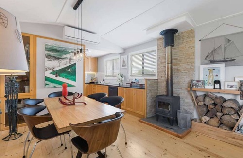 Goolwa South House | Discover 8 Hodgson Rd: Family & Pet-Friendly Getaway