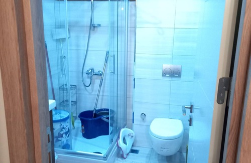 Esenler Apartment | Convenient Stay with Driver Service and Family-Friendly Amenities