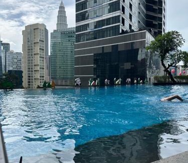 Golden Triangle Apartment | 8 Kia Peng Galaxy Suites KL