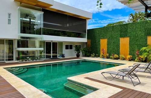 Barrio Ricos y Famosos Villa | Modern Private Compound with 8 Master Bedrooms & Spa Access