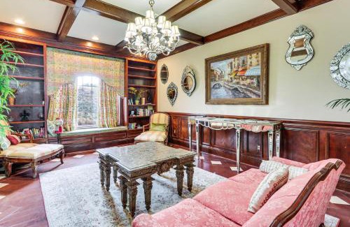 Gettysburg House | Inviting Gettysburg Estate with Pool & Child-Friendly Options