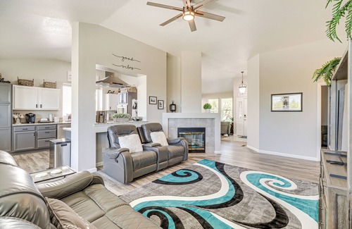 Sparks House | Pet-Friendly Retreat with Fenced Yard Near Downtown Reno