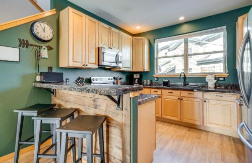 Wildernest House | Scenic Mountain Retreat Near Keystone Ski with Hot Tub