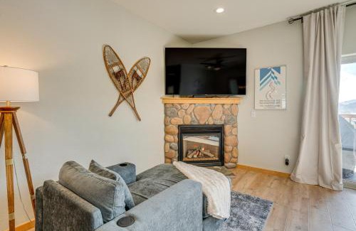 Wildernest House | Scenic Mountain Retreat Near Keystone Ski with Hot Tub