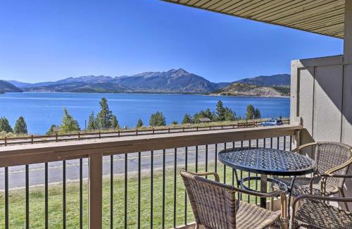 Dillon Apartment | Inviting Dillion Getaway: Balcony, Grill & Pool Access!