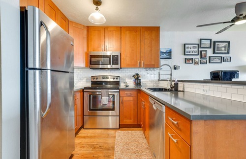 Dillon Condo | Experience Dillion Getaway: Balcony, Grill & Pool Access!