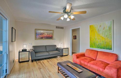 Garland House | Relaxing Creekside Retreat with Patio Near Dallas