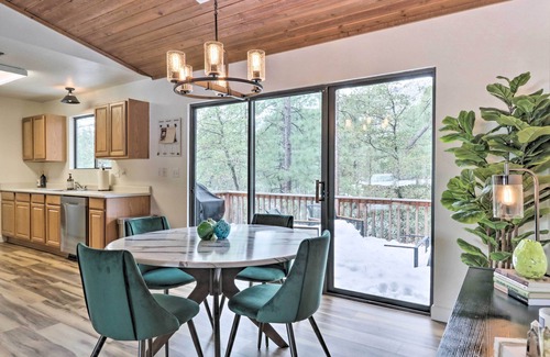 Pine Cabin | Experience Pine Mountain Home Near Trails & Spa Amenities