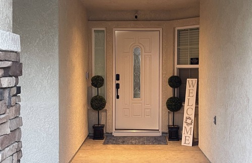 Clovis House | Relaxing Getaway Near Oldtown Clovis with Hot Tub & Pool