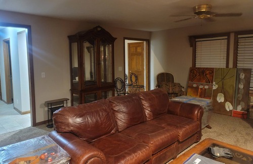 Hesperia House | Family-Friendly Stay: 8 Min to Mojave Forks Trailhead