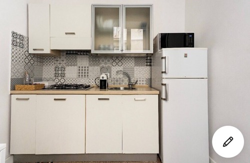 Palermo Apartment | Prime Location Near Palermo with Breakfast and Kitchen Access