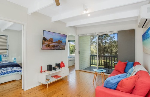Wallaga Lake House | 8 on The Lake- Fairhaven Pt Way