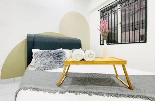 Bukit Jalil Apartment | Ideal Homestay for 8 near Axiata Arena & Pavilion 2