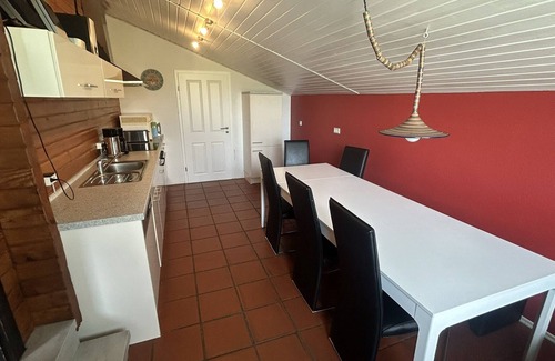 Xanten Cottage | Spacious Holiday Home for 8, Near Xanten with Pool & Spa