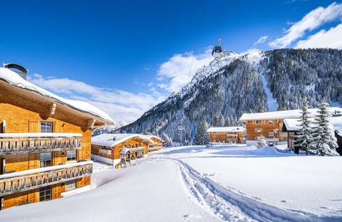 Gargellen Apartment | Spacious 8-Person Apartment at Landal Hochmontafon Resort