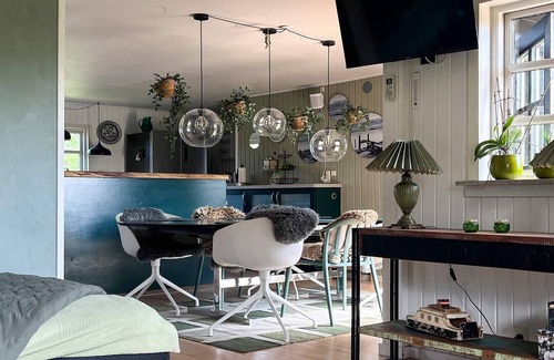 Smidstrup Strand House | Family-Friendly Holiday Home for 8 in Gilleleje