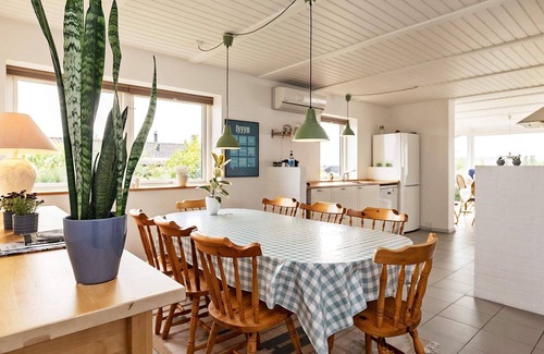 Helnæs By House | Ideal 8-Person Holiday Home with Ocean Views in Ebberup