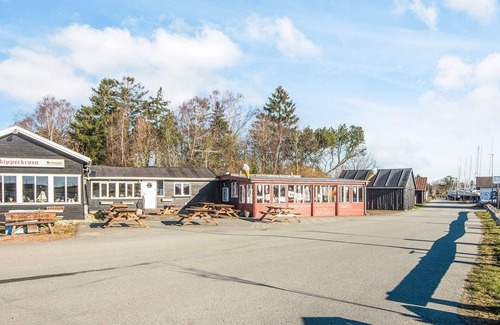 Sundstrup House | Family-Friendly 8-Person Holiday Home with Ocean View