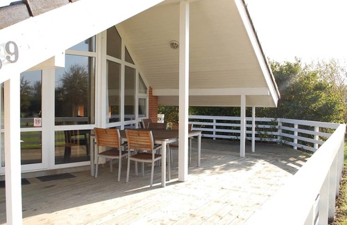 Bork Havn House | Spacious 8-Person Holiday Home with Ocean View in Hemmet