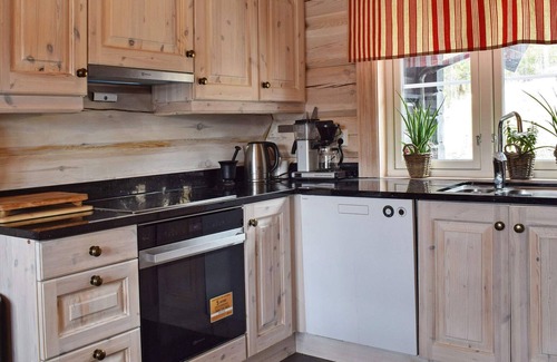 Hurdal Municipality House | Ideal 8-Person Holiday Home in Hurdal with Breakfast